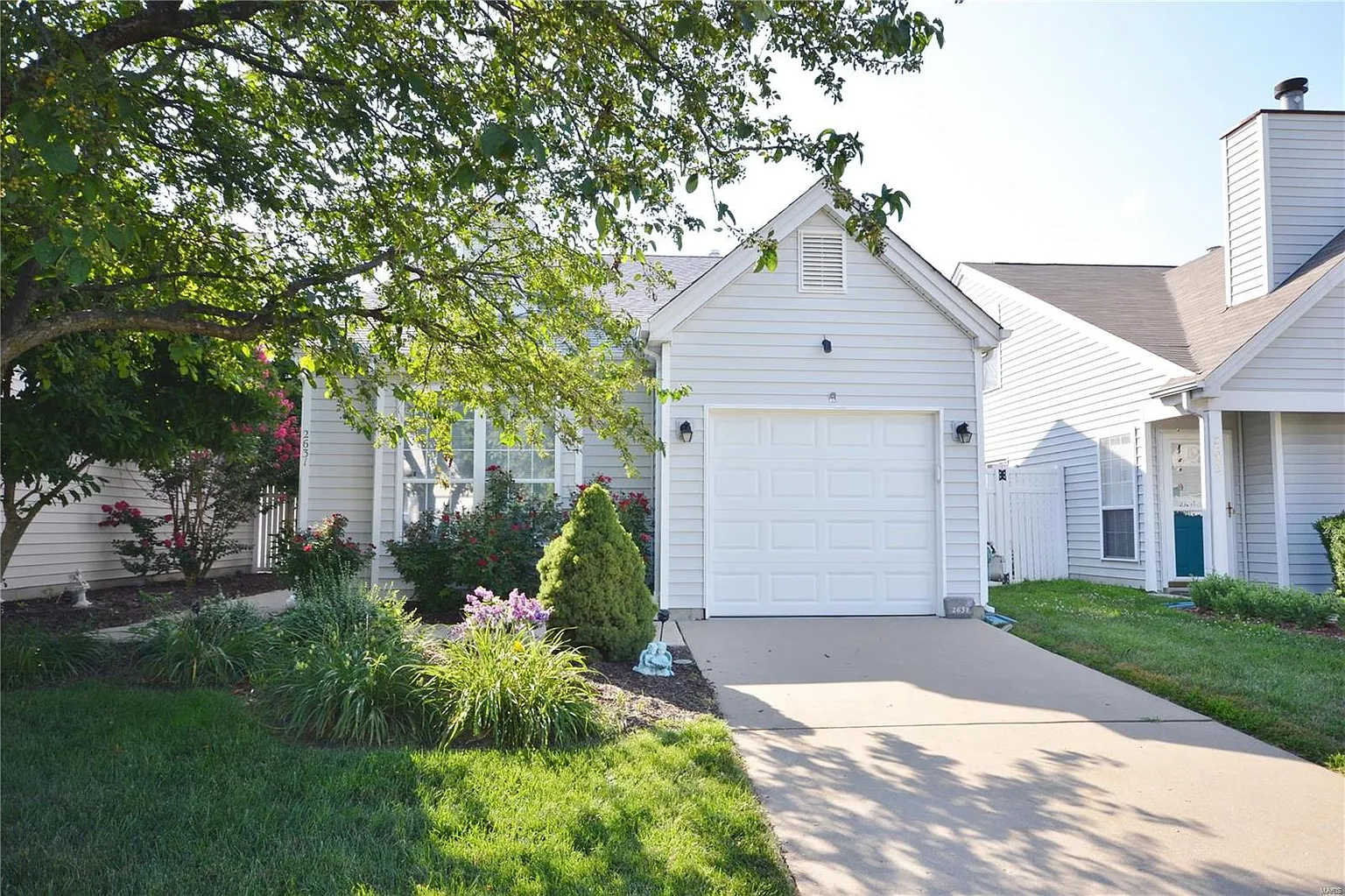 2631 Liberty Gardens Dr photo 1