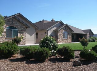 706 Steffy Rd, Ramona, CA 92065