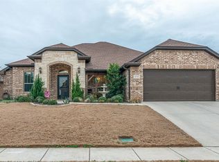 448 Chisholm Trl, Justin, TX 76247