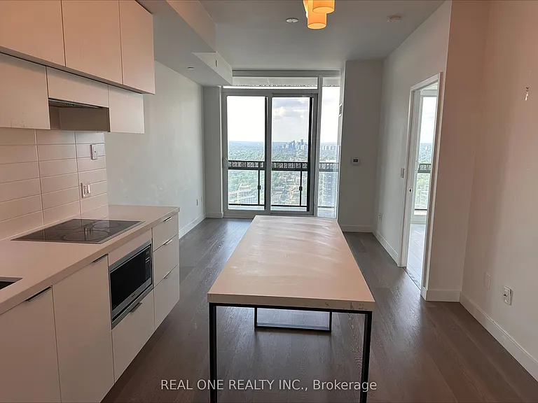 8 Eglinton Ave E #3907 — Photo 7
