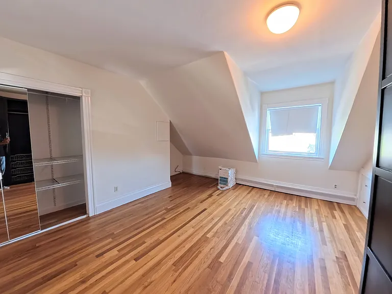 185 Davis Ave #8 — Photo 14