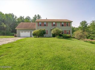 230 Keefe Rd, Troy, NY 12180