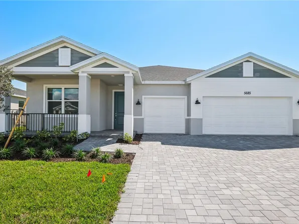 5685 Hampton Park Cir, Vero Beach, FL 32966
