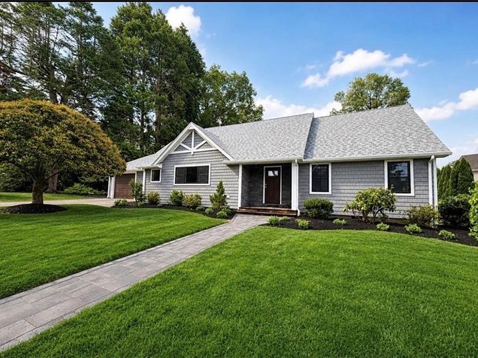 1st image of 61 Applegate Rd