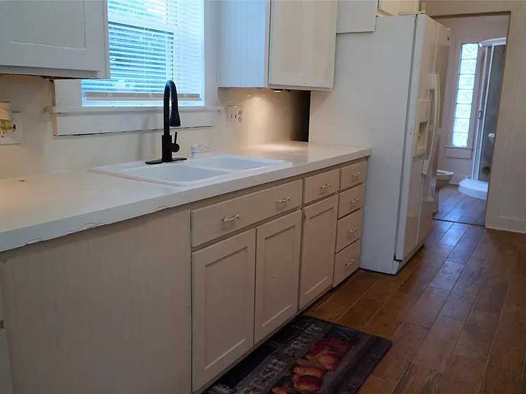 24206 Longenbaugh Rd — Photo 20
