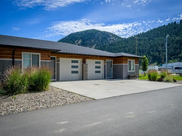 220 Shepherd Rd #2, Chase, BC V0E 1M1