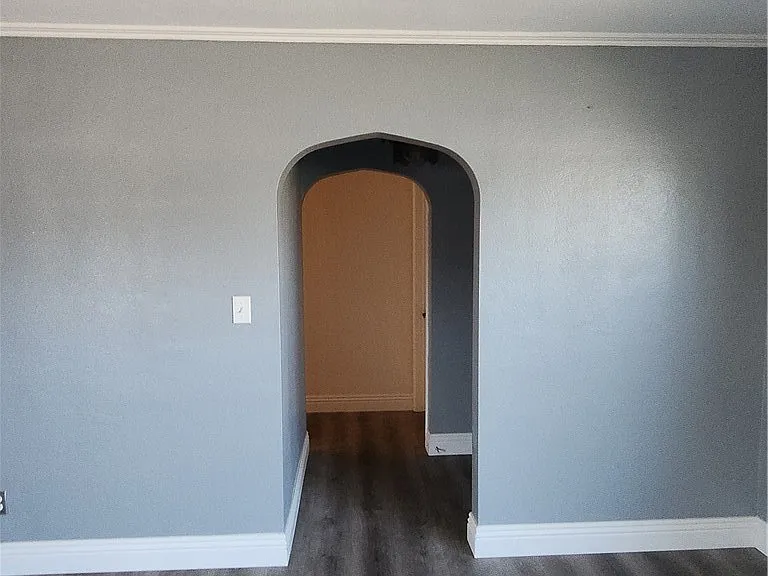 858 S Riverside Ave — Photo 6