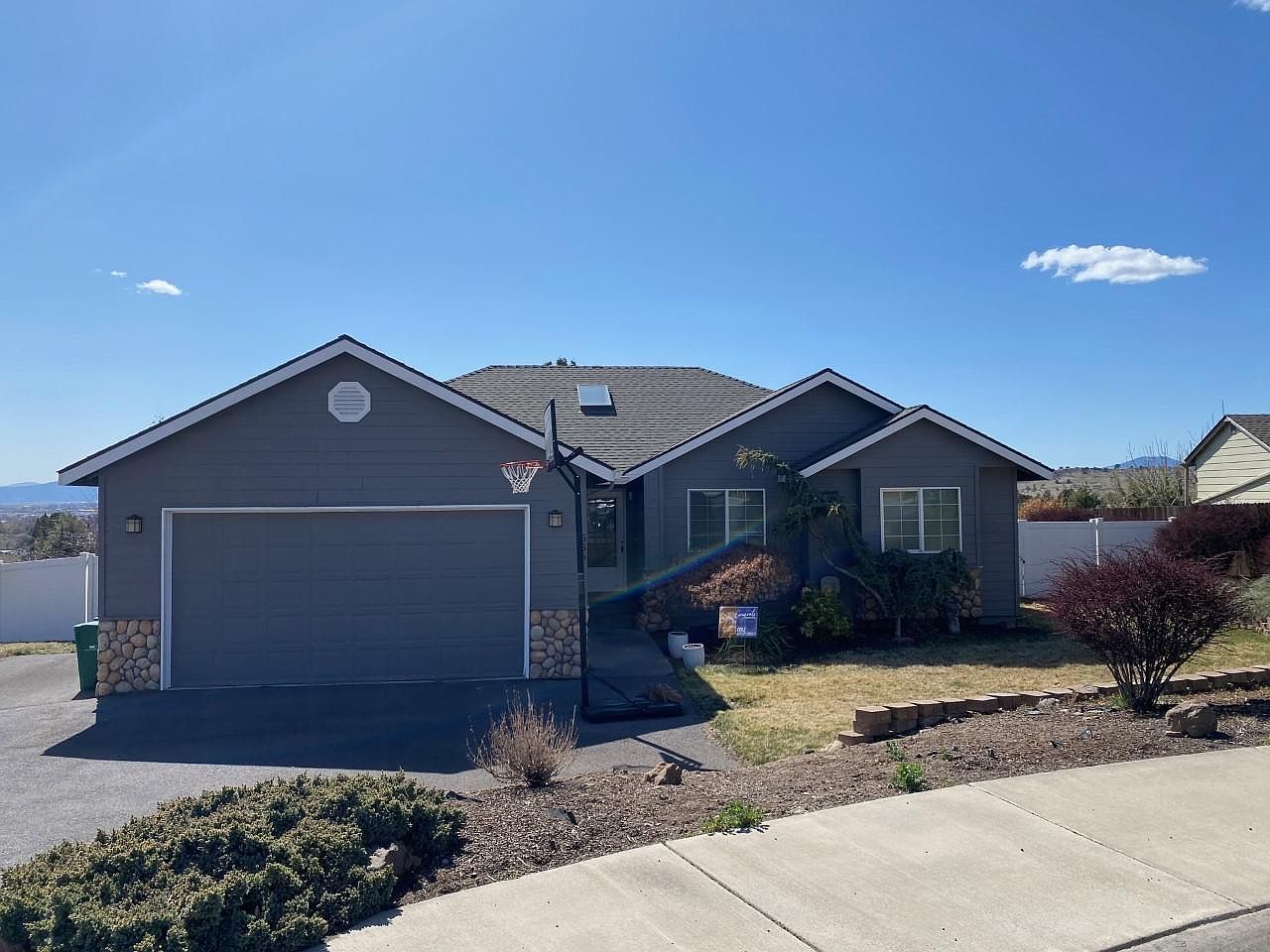 556 Hunter Ct, Klamath Falls, OR 97603 Zillow