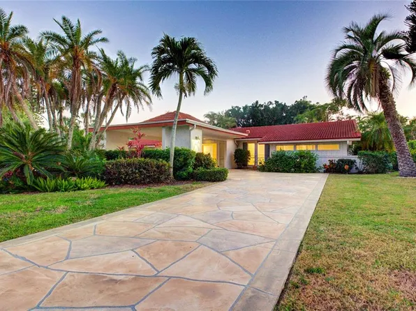 408 Wood Duck Dr, Sarasota, FL 34236