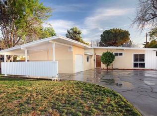 18816 Keswick St, Reseda, CA 91335