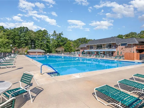 157 E Spartan Dr, Westminster, SC 29693