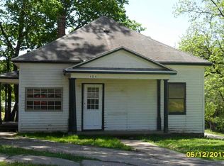 404 4th Ter, Nebraska City, NE 68410