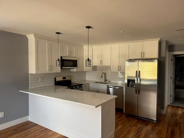 1035 Montauk Hwy, Copiague, NY