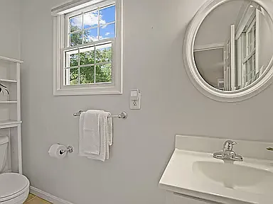 2918 Monroe Pl — Photo 25
