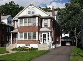 68 Bretton Rd, West Hartford, CT 06119