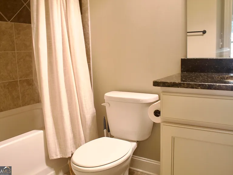 2559 Willow Field Xing SE — Photo 54