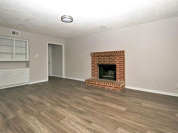 4th image of 13611 Ravensway Dr APT A