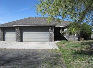 21540 Gift Rd, Bend, OR 97703