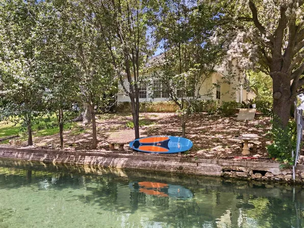 101 E Edgewater Terrace, New Braunfels, TX 78130