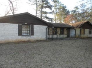 1668 Pounds Rd, Stone Mountain, GA 30087