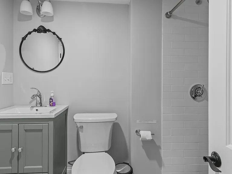 18 Sylvan Ter — Photo 38