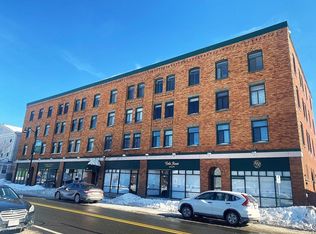 315 Rantoul St APT 406, Beverly, MA 01915