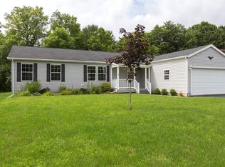 137 Lancelot Dr, Elmira, NY 14903