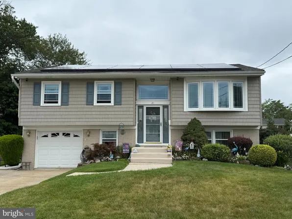 21 Colby Ave, Stratford, NJ 08084