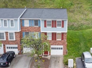 1315 Timberidge Dr, Bethel Park, PA