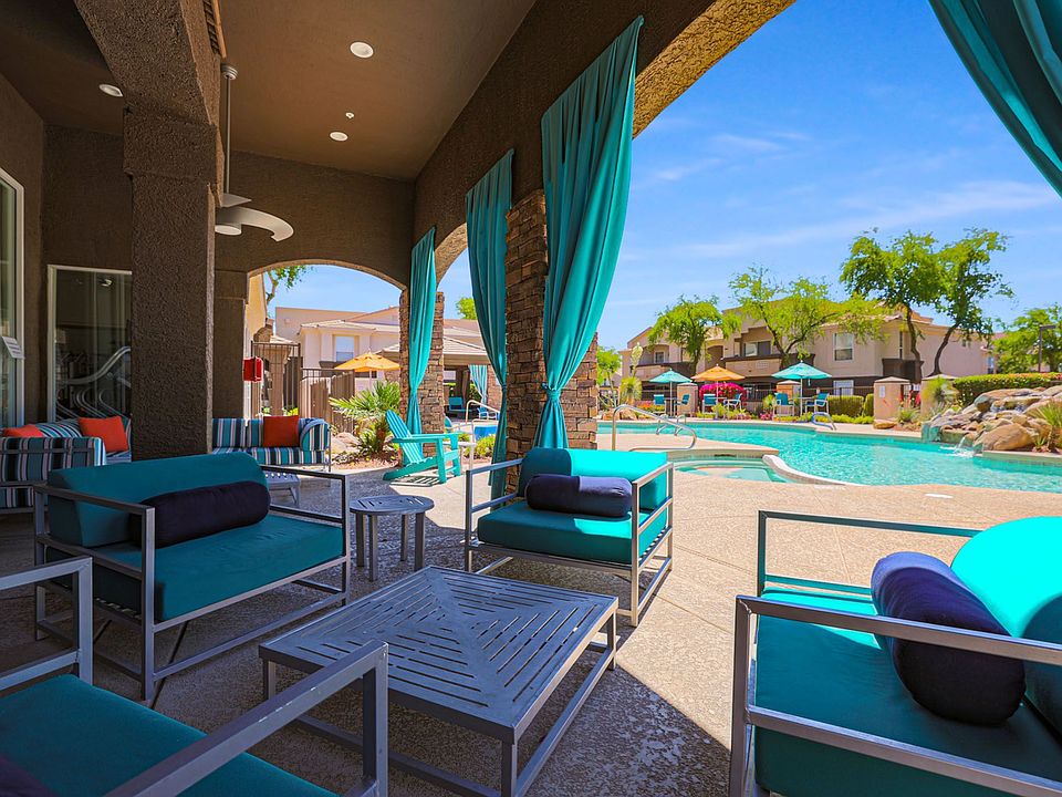 Pool area