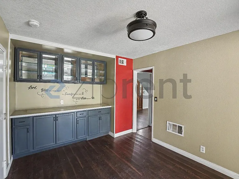 714 Appleton Rd — Photo 12