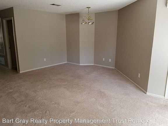 3rd image of 301-B Ann Ave