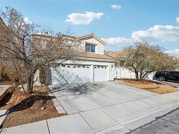 2nd image of 9916 Sierra Canyon Way