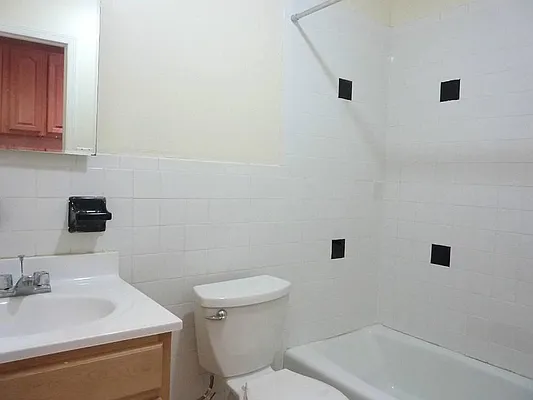 Rented by Town Residential | media 8