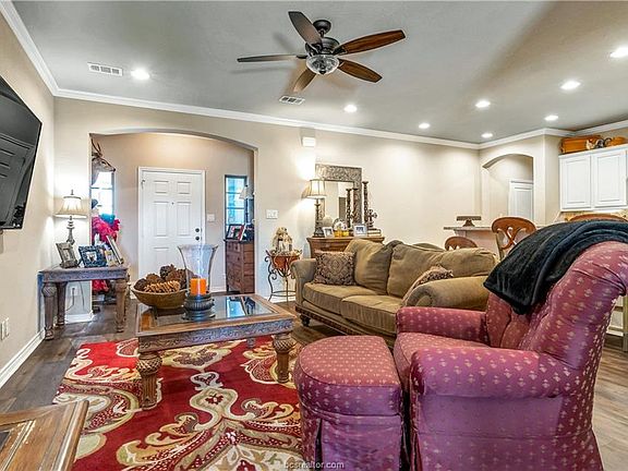 5th image of 1755 Dakota Ln