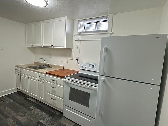 2nd image of 3538 Quincy Ave