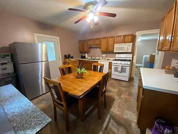 4th image of 720 Oakwood Dr