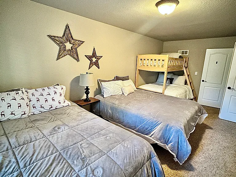50841 Red Fir Ter — Photo 16