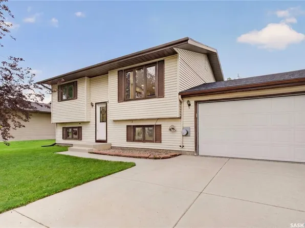 417 Fehr CRESCENT, Martensville, SK S0K 2T0