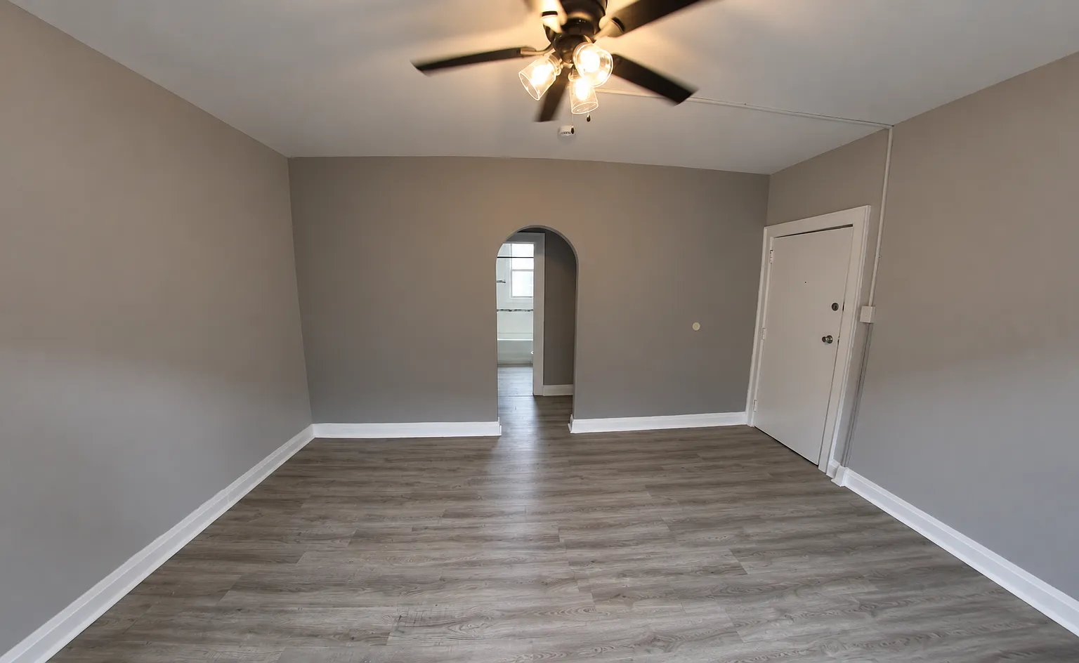 1 bed, 800 sqft, $1,000 — Photo 1