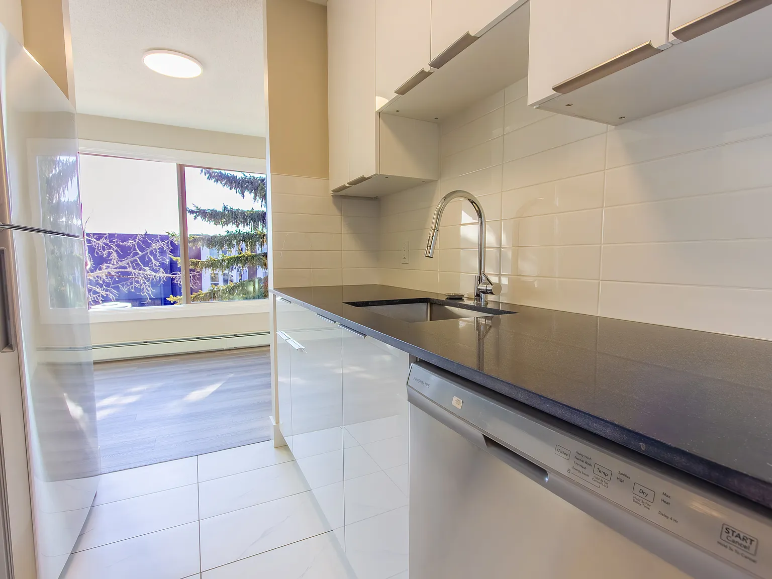 Windsor Estates — Photo 3