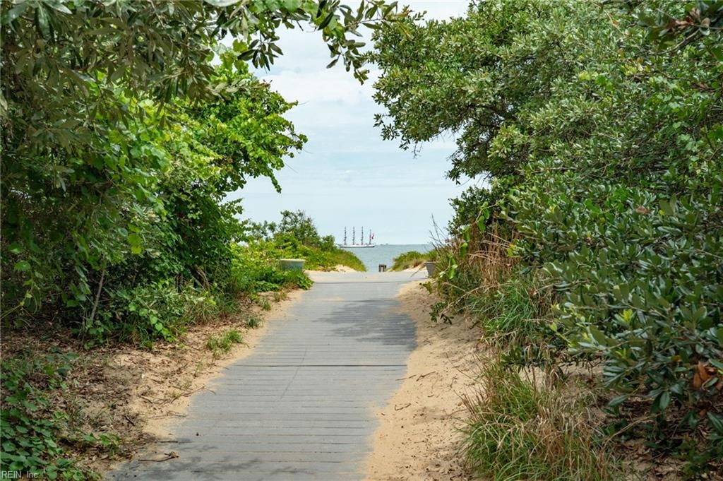 2313 Kendall St, Virginia Beach, VA - View 3