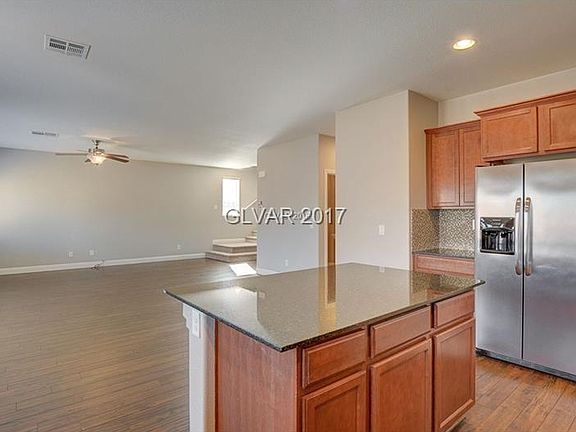 5th image of 4554 Rockland Break Ct #0