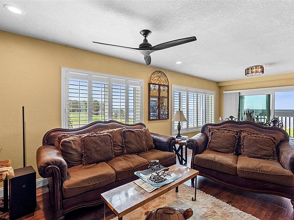 5th image of 800 BAHIA DEL SOL DRIVE #A
