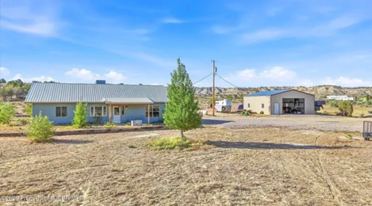 3 bed, 1600 sqft, $3,950 — Photo 4