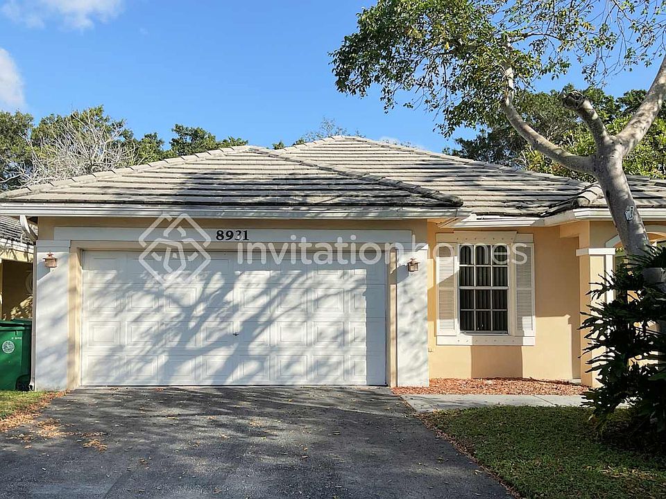 1st image of 8931 Lake Park Cir N