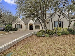 2931 Chatelaine Dr, Austin, TX 78746