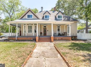 203 Everett Sq, Fort Valley, GA 31030