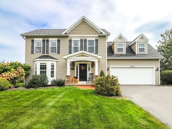 7702 Whispers Ln, Ontario, NY 14519