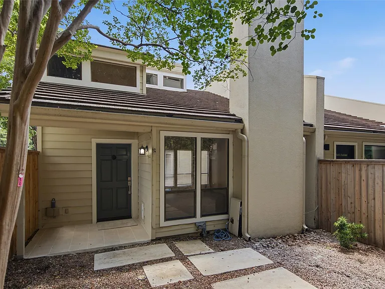 1801 Polo Rd — Photo 2